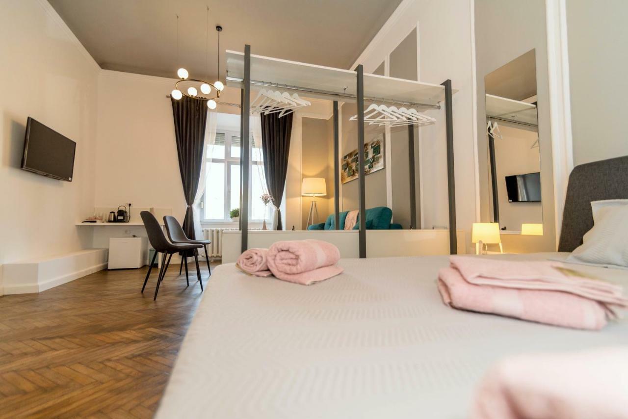 Central Premium Suites Timişoara Exterior foto